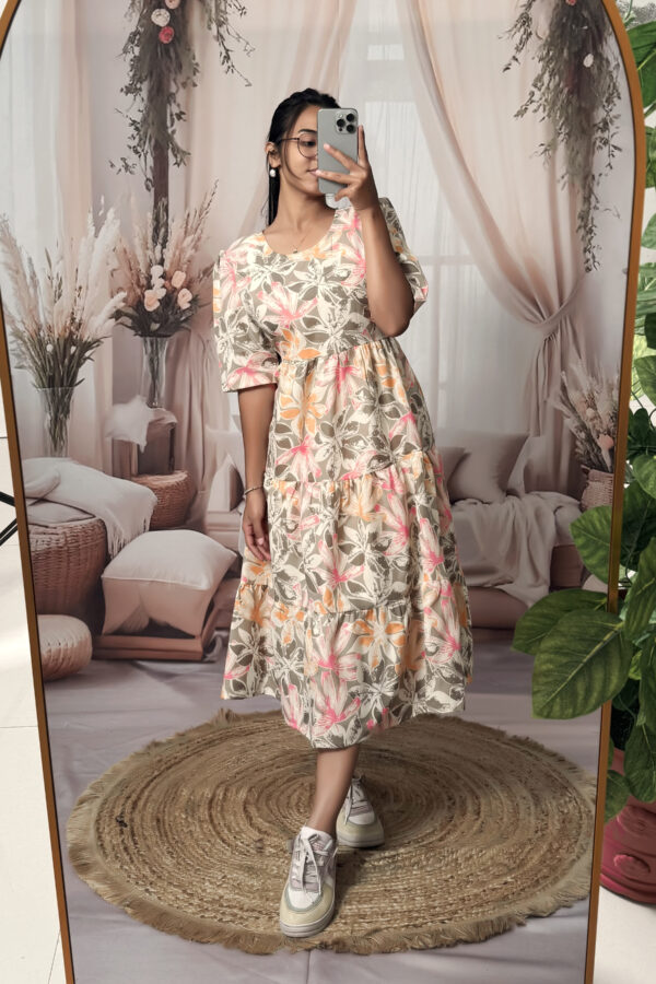Women’s Beige Floral Printed Cotton Blend Midi Dress