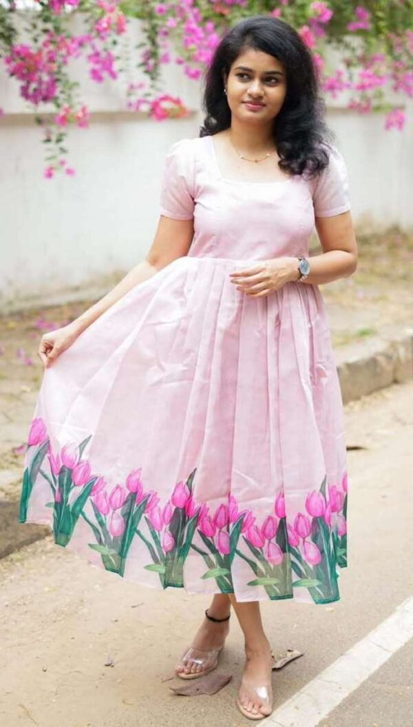 Women’s pink Floral Printed Midi Dress