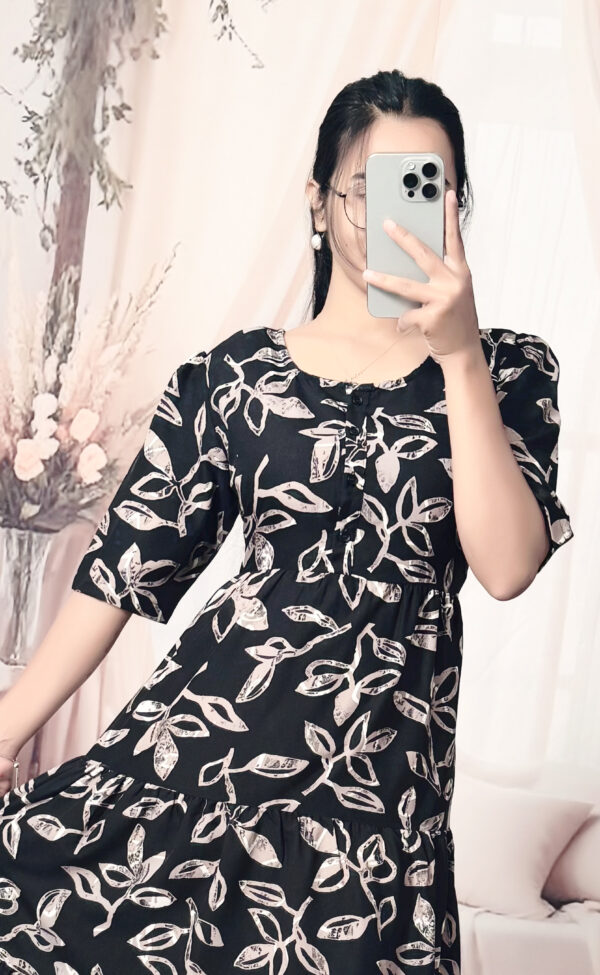 Women’s Black Floral Printed Cotton Blend Midi Dress